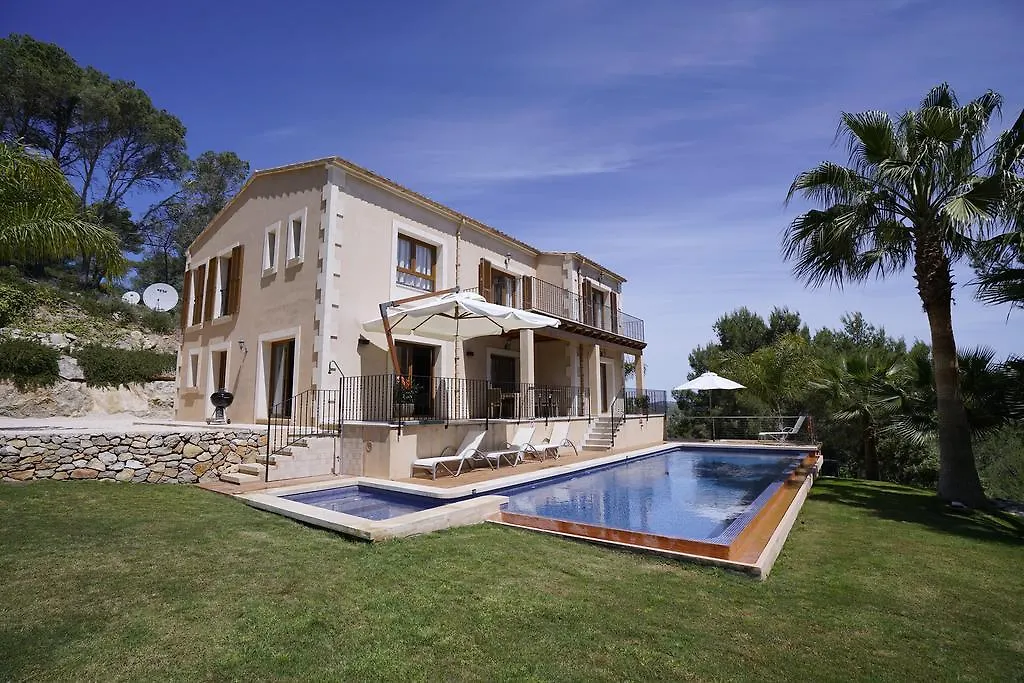 Bou Ros Finca Es Foners location